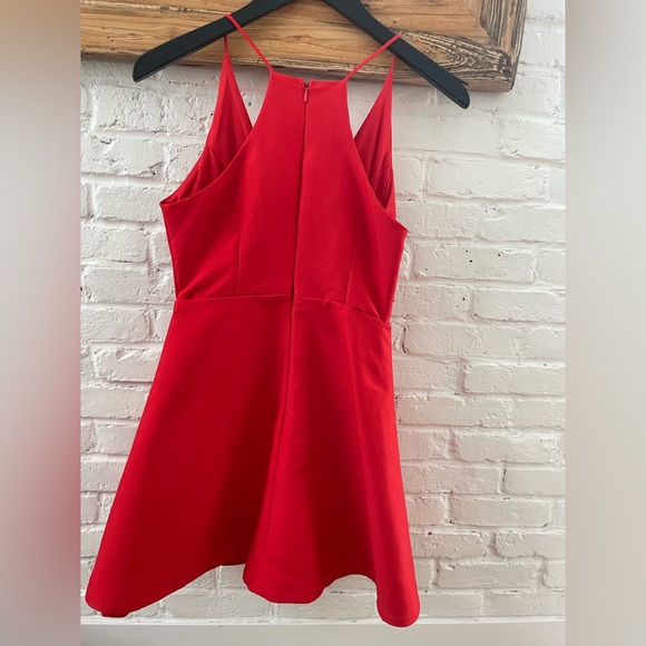 Le Château red cocktail dress - Picture 9 of 11